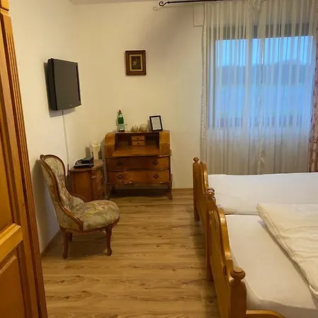 Das Kleine Landhotel 3* 토르스텐