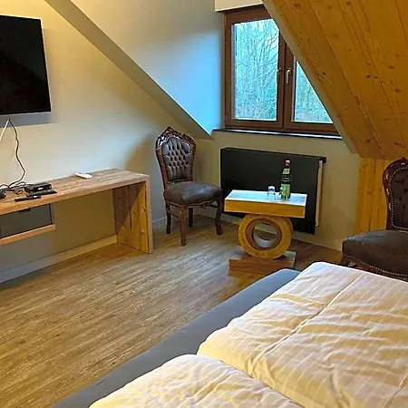 Das Kleine Landhotel 토르스텐